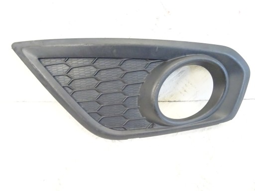 grid of a bumper front front right VOLVO C30 31298172