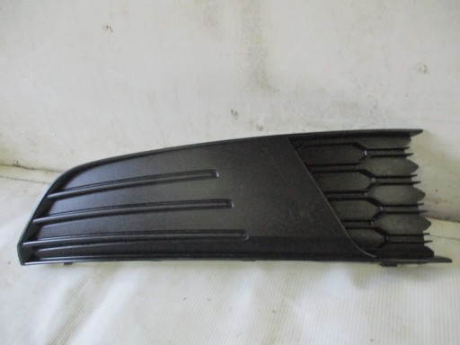 grid of a bumper right front front Skoda Fabia III 3 lift 6V0807368A