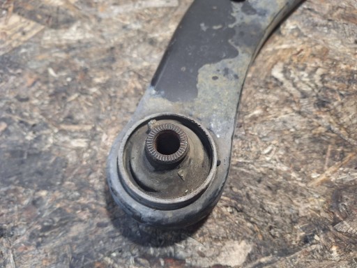 arm right TOYOTA RAV4 II 00-06