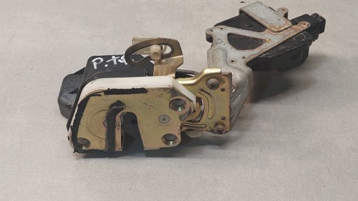 lock door right rear part SPACE WAGON III 2.4 GDI