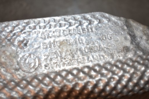 IDEALNA Blende Abdeckung TERMICZNA des Auspuffs BMW G70 G60 1