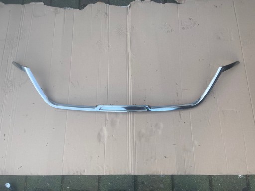 620849333R - RENAULT TRAFIC 3 III ХРОМОВАНА РЕШІТКА ПЕРЕДНЯ