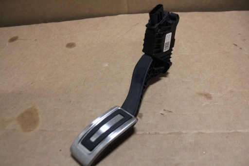 ПЕДАЛЬ АКСЕЛЕРАТОРА VW ATLAS 5QN723503