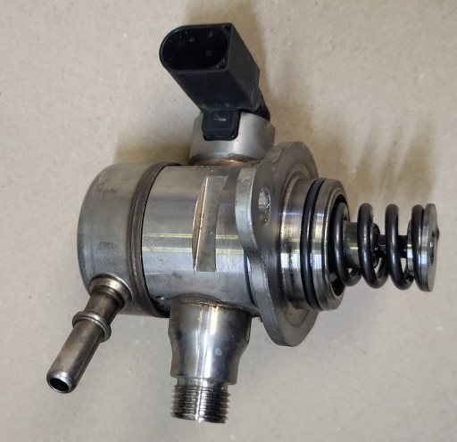 feed pump VW GOLF VII 7 T-ROC SEAT LEON SKODA AUDI A1 A3 8V 1.5 TSI OE