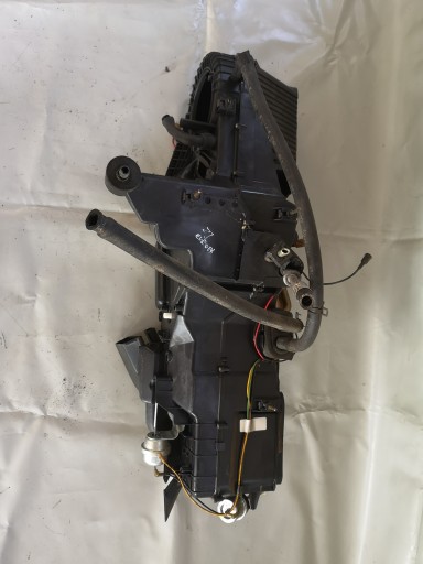 JEEP GRAND CHEROKEE ZJ 4.0 ОБОГРЕВАТЕЛЬ ЕВРОПА