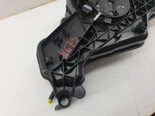 Behälter Pumpe ADBLUE VW GOLF VIII 8 SKODA OCTAVIA IV 4 5WA 5WA131877C