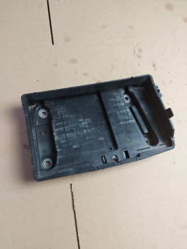 A2055463900 - Корпус база батареї MERCEDES C W205 CDI