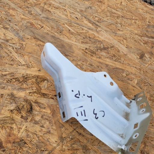 Support plaque Aile Gauche Avant CITROEN C3 III