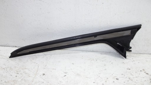 Audi A6 C8 moulding bonnet right rear part 4K9854872