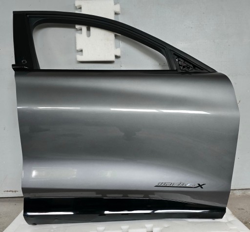 Ford mustang mach-e праві передні двері в комплекті права передня голка 1mdewha