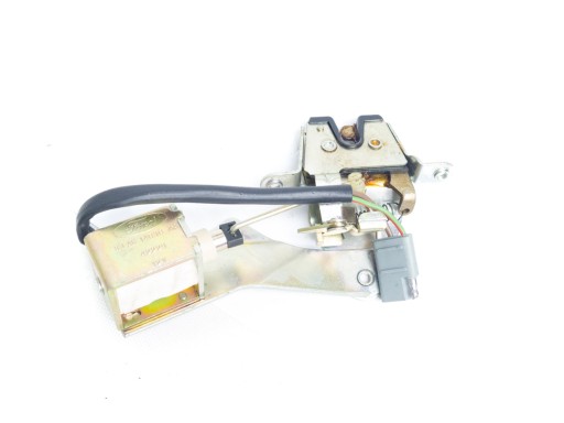 83AB-F43200-CC - Замок багажника Ford Escort Orion SEDAN