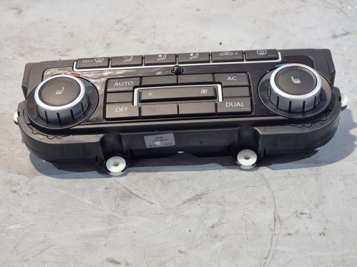 PANEL of the air conditioning air conditioning devices seats OE 5K0907044BT VW GOLF VI HB 5D 10r