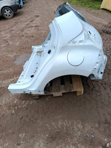 quarter rear fender rear part side left Mazda 2 2024R 089