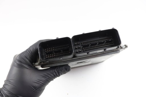 VW PASSAT B6 modul Bedienteil DES MOTORS 2.0 TDI 03G906018CE