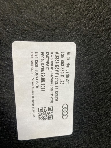 AUDI TT 8S boot upholstery right 8S8863880D