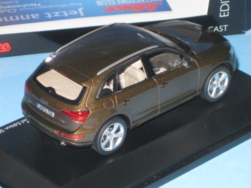 2012 Audi Q5 Mayabraun 1:43 Schuco 