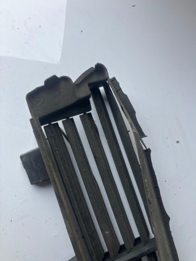Prise d’air à grille Volant Armature Avant PEUGEOT 508
