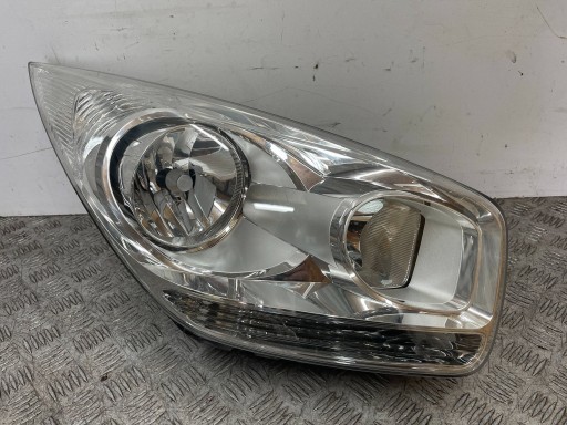 REFLEKTOR light front right KIA VENGA 09- 92102-1P000