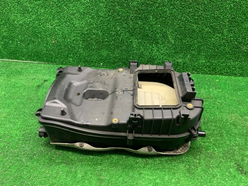 Mercedes-Benz C W204 cover of a filter, air A6510901101