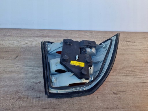 OPEL VECTRA B HB sedan right light rear part CIEMNA ORG