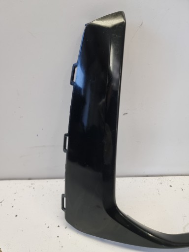 AUDI SQ7 LIFT 4M0 moulding KRATKI PRAWEJ of a bumper front 4M0807300A