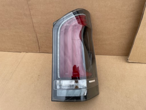 Mercedes v class vito lift w447 задний фонарь задний правый a4478204302