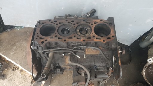 БЛОК ДВИГУНА НИЖНИЙ MASCOT MASCOTT 3.0 DXI DCI 07-10