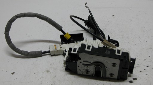 MERCEDES W207 3.0 CDI 11R lock door left front A2077603740