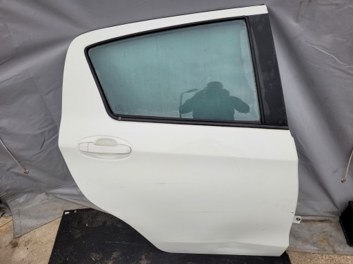Tür hinten heck rechts TOYOTA YARIS III 3 HB
