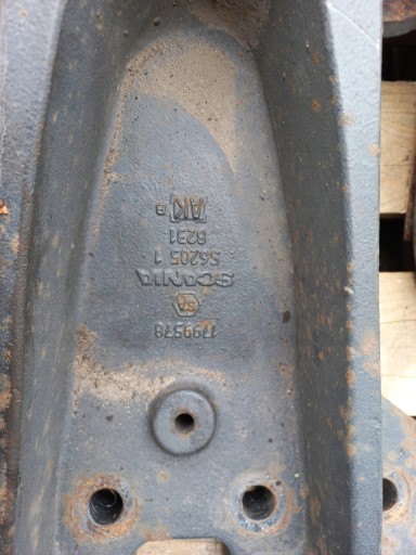 staffa POLRESORA supporto SCANIA P380 11R E5 1799578