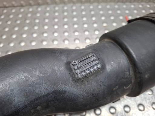 rohr Schlauch DOLOT POWIETRZA13254633 OPEL ASTRA J 1.7 CDTI 2009