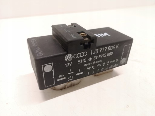 GOLF IV BORA 97-КОНТРОЛЕР ВЕНТИЛЯТОРА 1J0919506K
