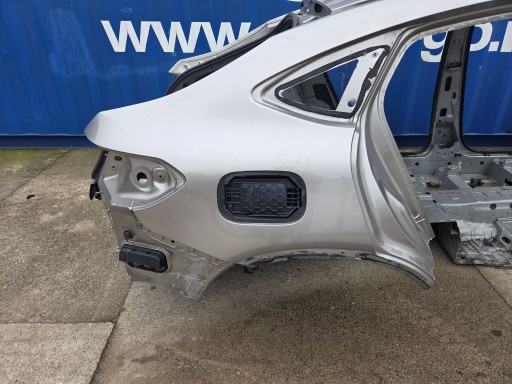 Mercedes-Benz GLC X253 quarter rear right