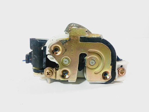 lock door of left rear MITSUBISHI Outlander 1 and 03-06