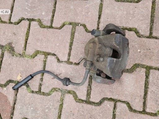 féknyereg eleje elsö jobb jarzmo Opel Corsa E Opel Adam