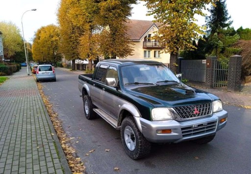 Mitsubishi L200 III 2.5 TD 99KM 2003