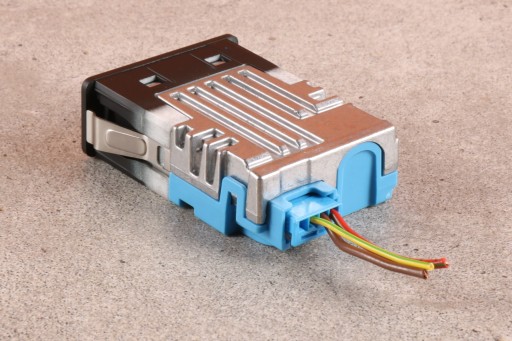 BMW X5 G05 X6 G06 X7 G07 LCI Adapter, Stecker ZLACZE PORT USB SINGLE SEV 5B39406