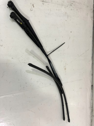 4N1955405D 4N1955406D - Рычаги стеклоочистителя AUDI A8 D5 4N в сборе оригинал