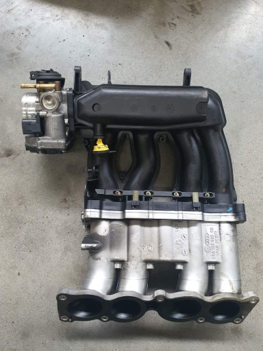 06A133925 - Впускний колектор Audi A3 8L Golf 4 06A133925GB