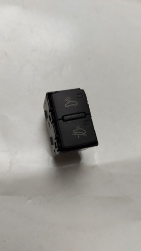 Кнопка включения проезжей части AUDI A5 8T