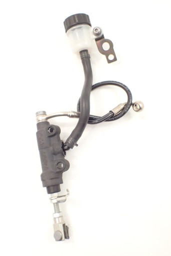 125498 - Triumph Speed Triple 1050 16-Головний циліндр задній