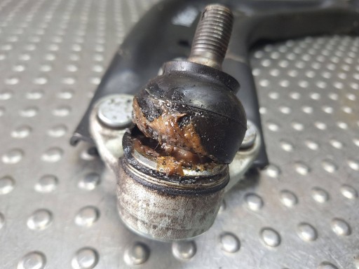 arm left front TOYOTA YARIS IV 20-26 48606-K0020