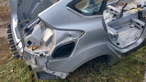 FORD FOCUS MK3 LIFT ЗАДНЯЯ ПРАВАЯ ЧЕТВЕРТЬ ЗАДНЯЯ HB