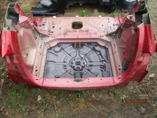 PEUGEOT 308 T9 II HB ЗАДНЯЯ ВАННА ВАННА ПОЛ