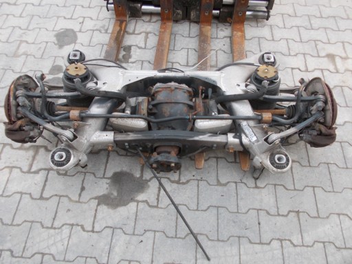 ap1 - Балка заднього моста mercedes e class w211 подушки