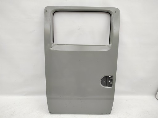 Двері ліві задні nissan cabstar doka після 2007 року