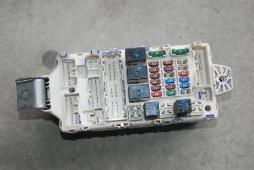 КОРОБКА МОДУЛЬ BSI 8637A1 MITSUBISHI PAJERO IV 3.2