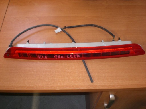 2015- 92700-D7 - ТРЕТІЙ СТОП KIA PRO CEED 06-12