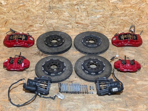 ЗАМЕНА ТОРМОЗОВ BREMBO КЕРАМИКА ALFA GIULIA QV 2.9