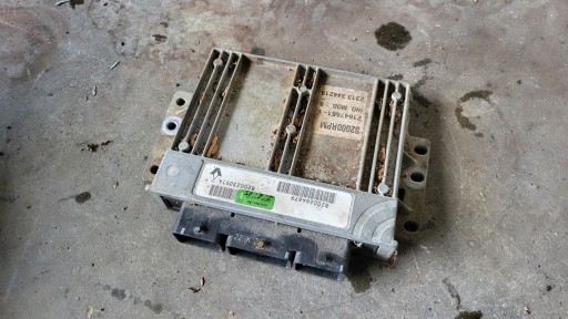 Контроллер компьютера laguna ii 2.0 16 в 8200264679 8200230514